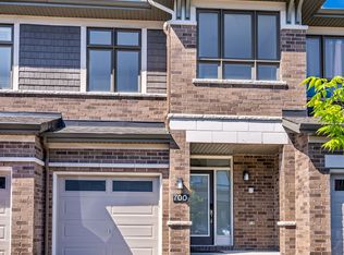 700 Guardian Grv, Ottawa, ON K1X 0B3