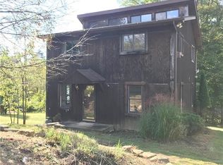 105 Neiman Ln, Sewickley, PA 15143