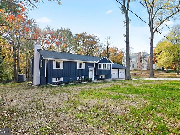 3rd image of 2016 Spring Grove Dr