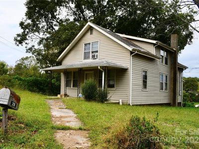 218 E Hudgins St, Marion, NC, 28752