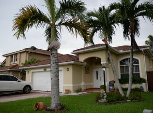 9380 SW 163rd Pl, Miami, FL 33196