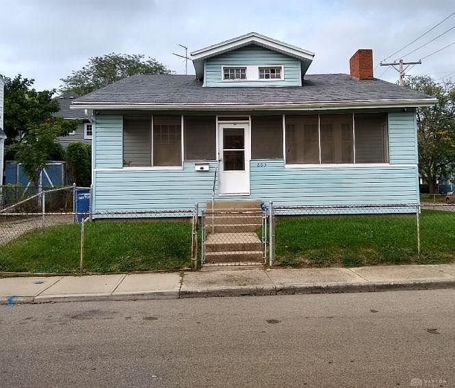 1st image of 803 Ferndale Ave