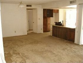 3rd image of 10015 N 50th Ave