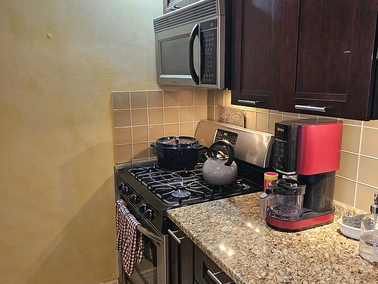 8 Whittier Pl #5A — Photo 7