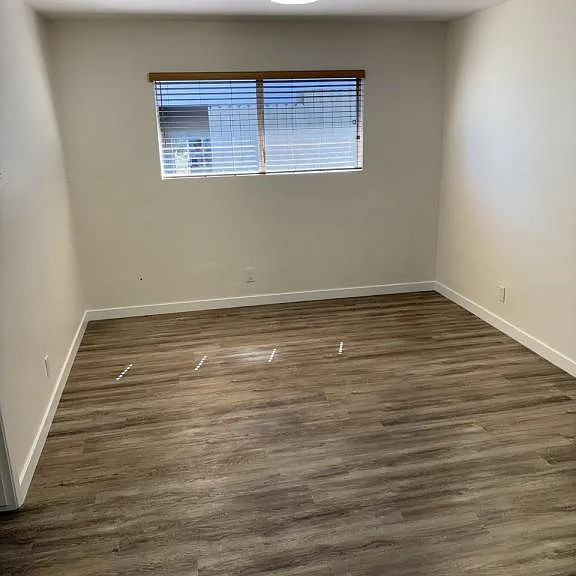521 E Arrellaga St #1 — Photo 4
