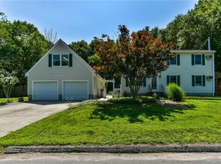 16 Janice Ln, Griswold, CT 06351