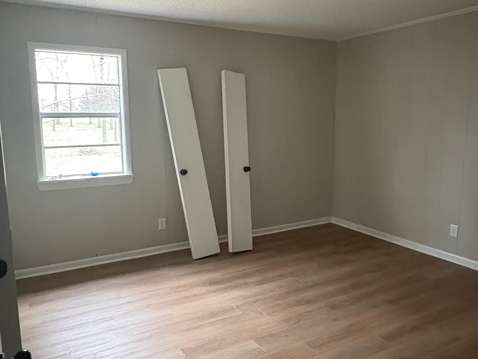 3 bed, 1.5 bath, 1456 sqft, $1,375 — Photo 2