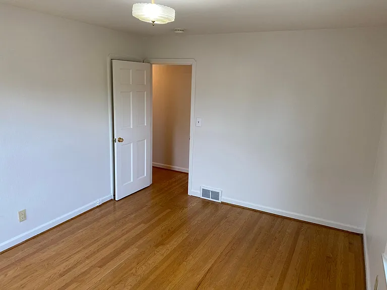 8056 24th Ave NW — Photo 9