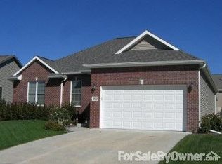 8932 S 29th St, Lincoln, NE 68516