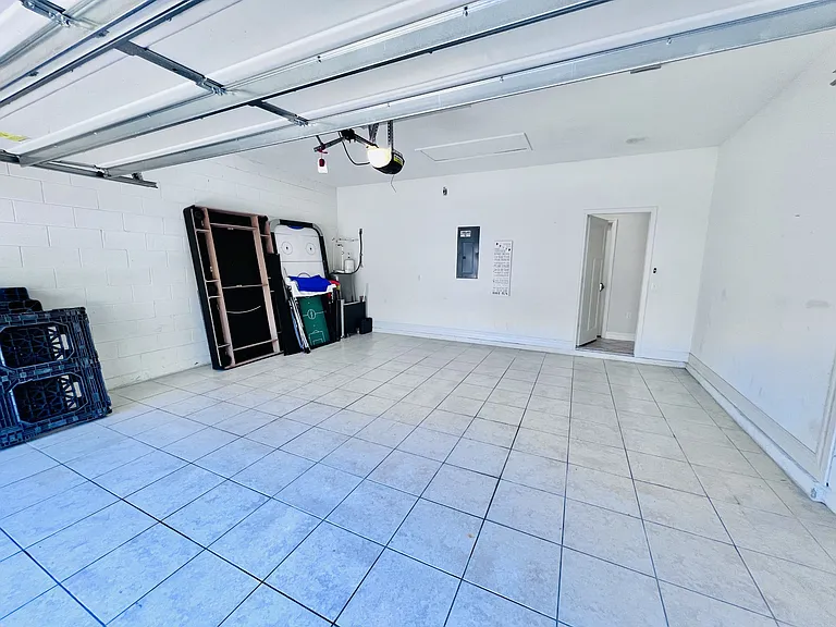 4708 Ruby Red Ln — Photo 14