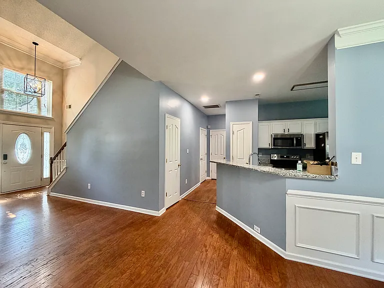 8815 Firestreak Dr — Photo 6