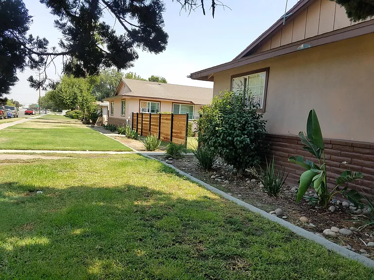 4740 E Shields Ave #A — Photo 2