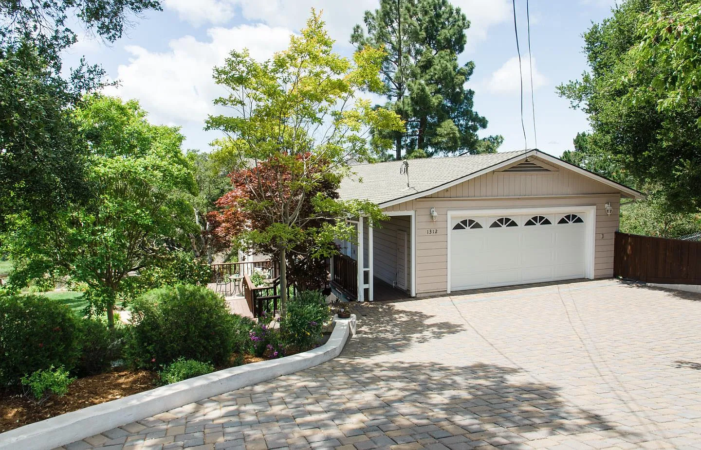 1312 Bel Aire Rd photo 1