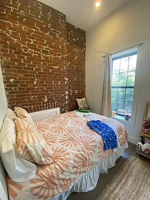 Rented by Lodger Corp | media 24