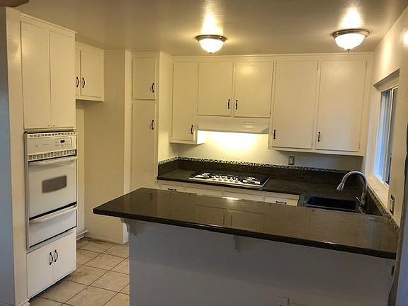 5th image of 665 Plumer St Unit A
