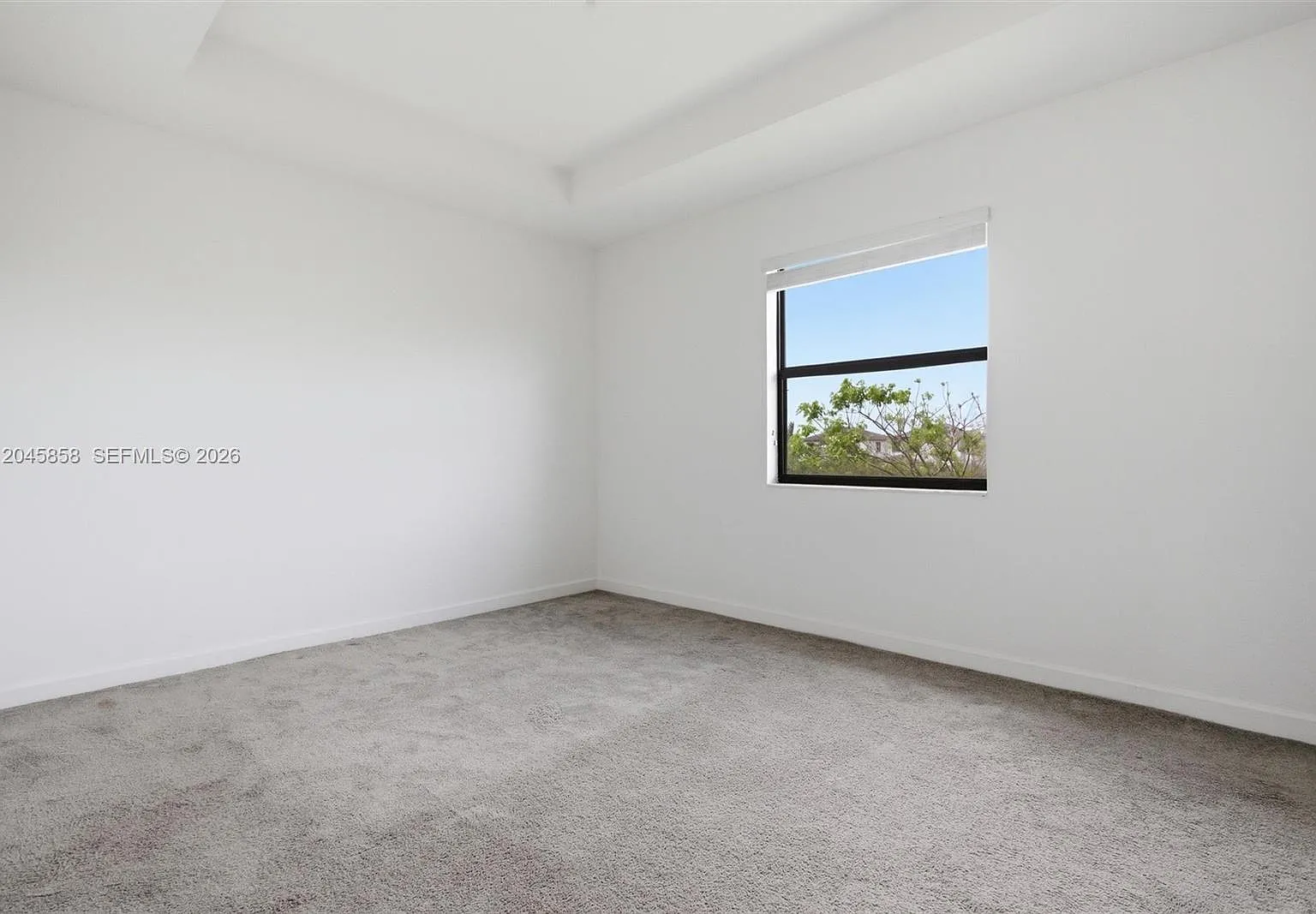 3 bed, 2.5 bath, $2,550 — Photo 3