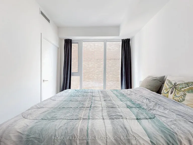 20 Edward St #616 — Photo 22