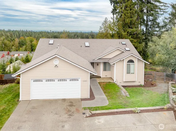 1242 NW Timber Shadow Court, Silverdale, WA 98383