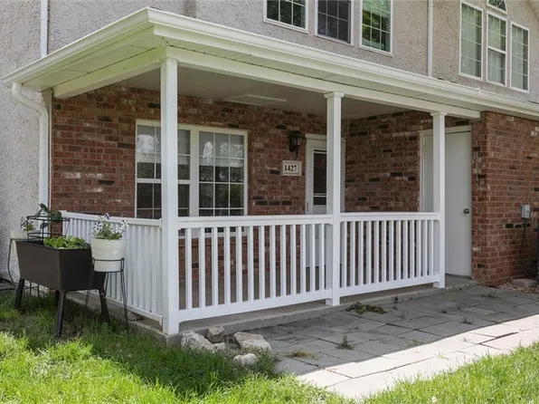 1427 E 120th St, Olathe, KS 66061