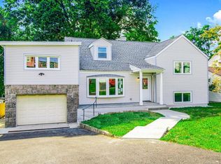 24 Montclair Rd, Yonkers, NY 10710