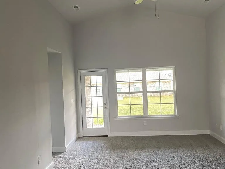 121 Sorrelweed Dr — Photo 18