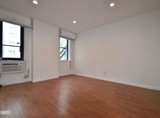 34 W 37th St FL 3, New York, NY 10018