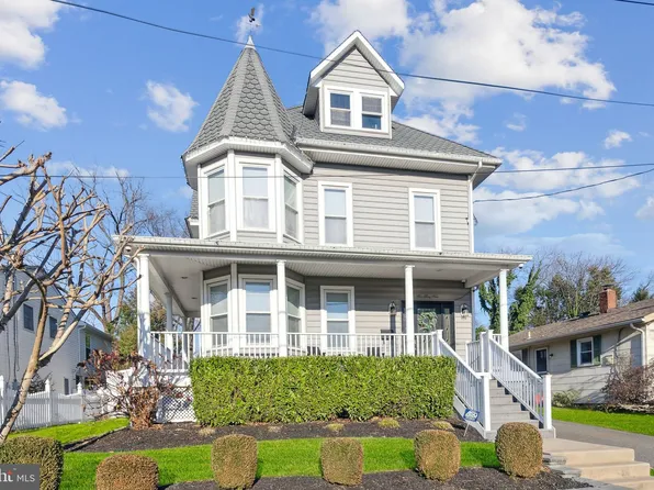 439 E Melrose Ave, Westmont, NJ 08108