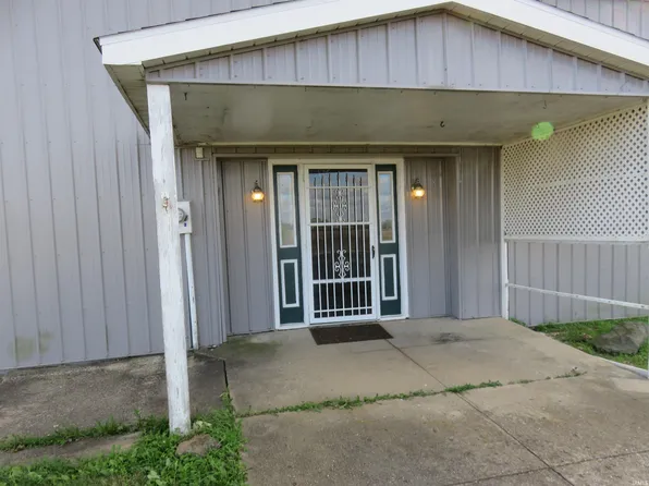 8975 E State Road 38, New Castle, IN 47362