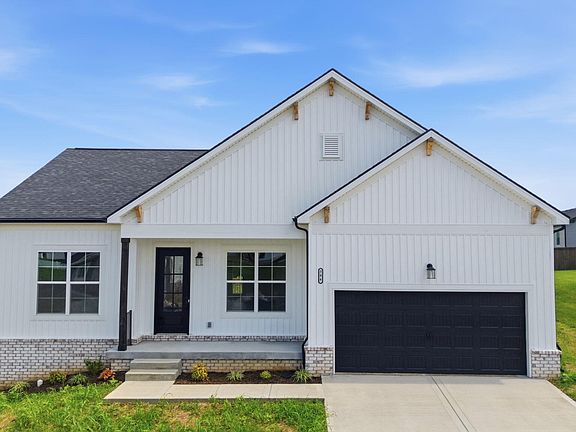 2nd image of 304 Skaggs Blvd