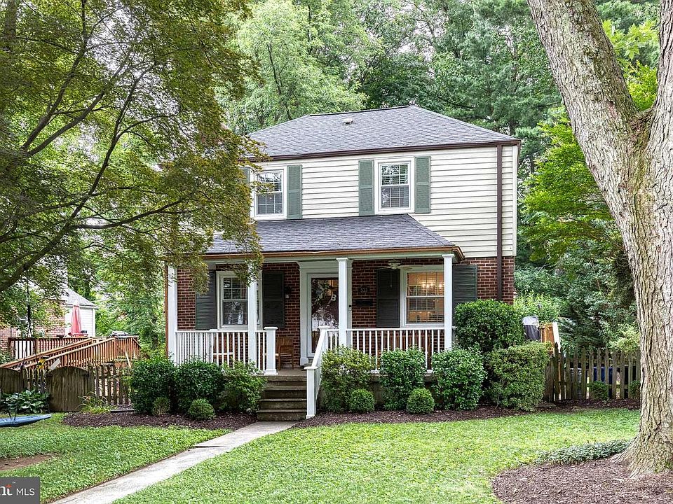 1st image of 533 Brook Rd