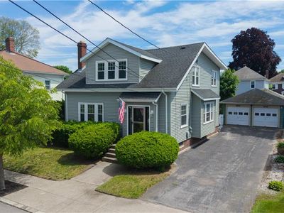 290 W Forest Ave, Pawtucket, RI, 02860
