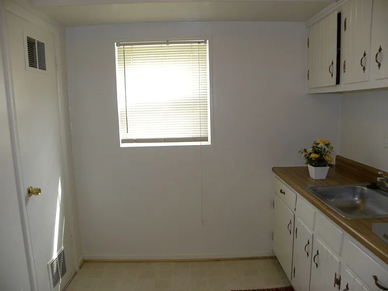 120-7 Washington St NE #A3 — Photo 3