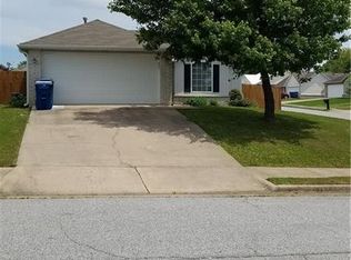 913 SW Krug Rd, Bentonville, AR 72712