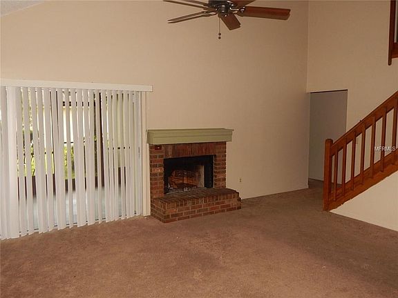 3rd image of 792 Heather Glen Cir