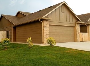 3530 E Sunflower Dr, Derby, KS 67037