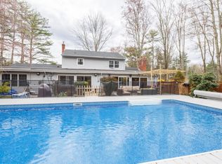41 Park Dr, Hurley, NY 12498