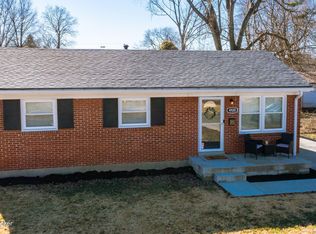 4920 Woodhill Ln, Louisville, KY 40219