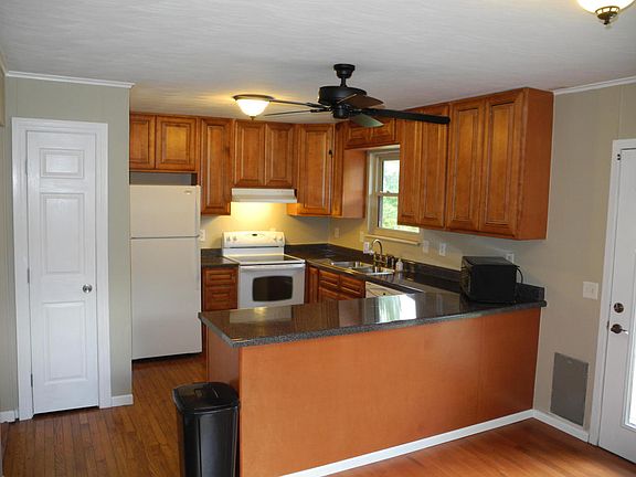 4th image of 145 Woody Meadow Dr