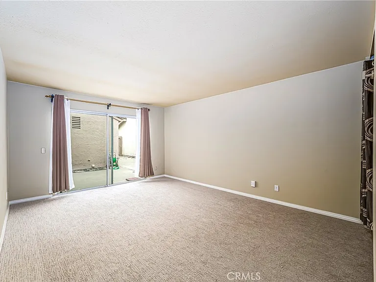 2162 Sweetbriar Rd — Photo 12