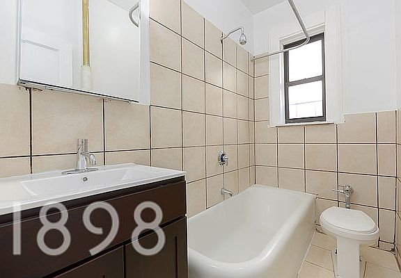 5th image of 29-8 31st Ave #D1