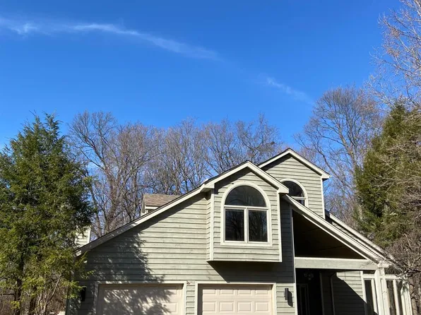 6933 Merlin Ct, Cincinnati, OH 45244