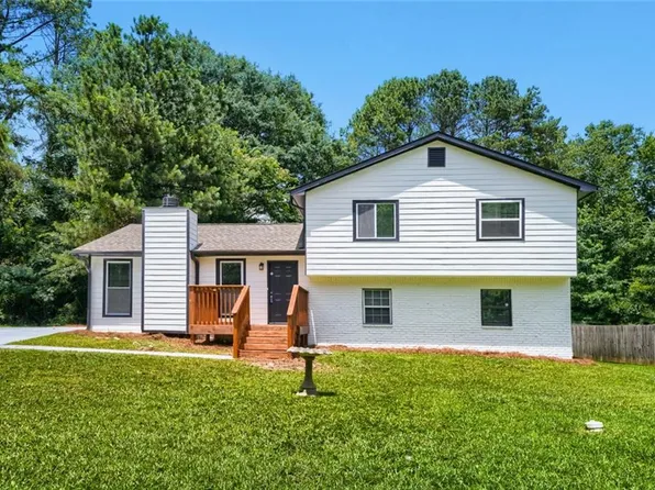 4436 Cypress Ridge Ln, Stone Mountain, GA 30083