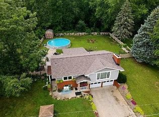 3919 N River Rd, Freeland, MI 48623