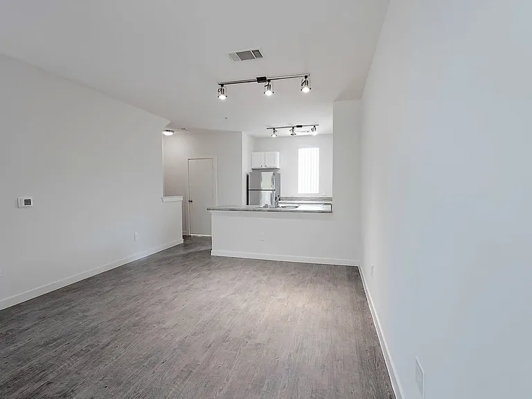 The District At Cypress Waters - Parson's Green — Photo 162