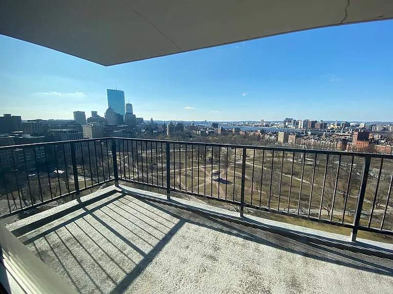 151 Tremont St #22F — Photo 12
