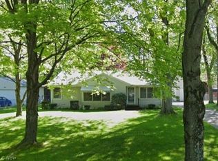 36 Sivon Dr, Painesville, OH 44077