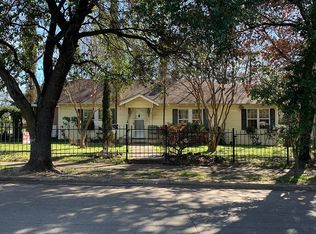 4202 Dawes Dr, Dallas, TX 75211