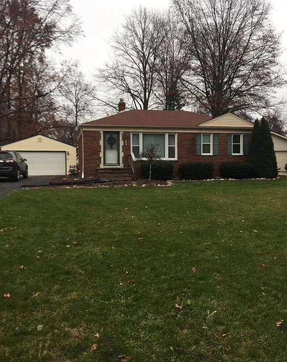 1st image of 37824 Caroline Dr