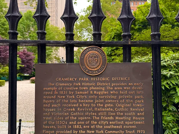 140 East 17th Street image 11 of 14