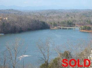 6340 Falcon Ln, Gainesville, GA 30506